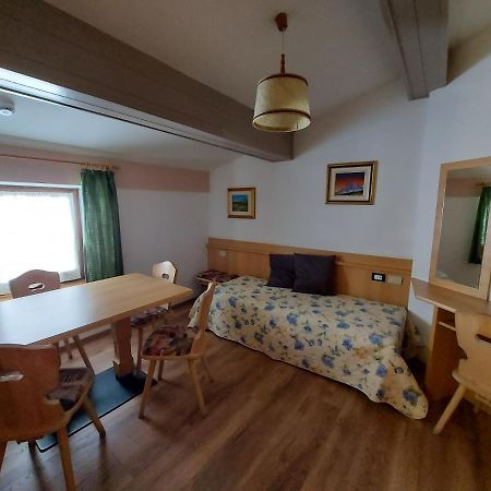 Dolomiti Appart&Rooms Varena Luaran gambar