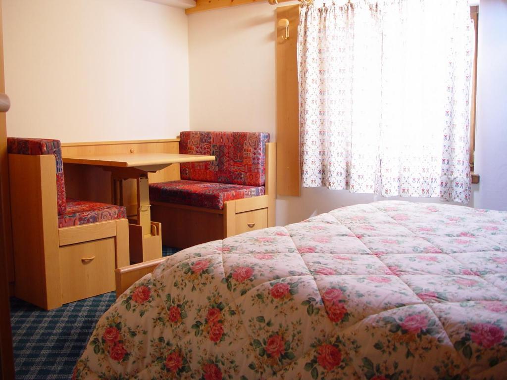 Dolomiti Appart&Rooms Varena Bilik gambar